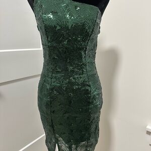 Emerald Sundae 💚Green Sequin One Shoulder Dress Size Small prom hoco